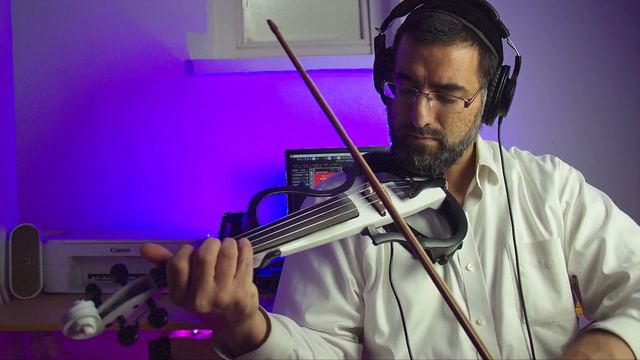 תקסים במקאם ראשט על כינור חשמלי Keman Taksim In Maqam Rast On Violin Made By Gewa Strings