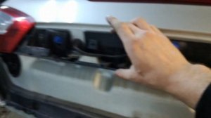 Как снять фару в крышке багажника( Ford mondeo 2011)removing the rear lights in the trunk lid