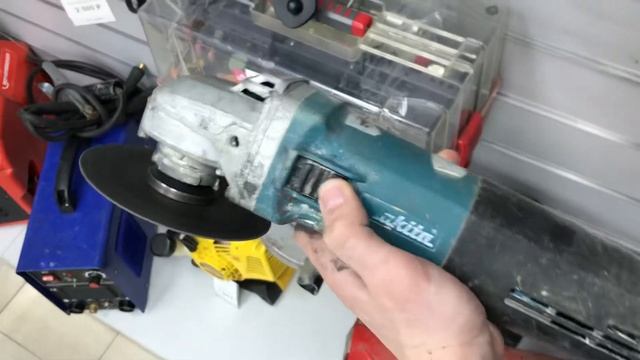 Makita 9565 смотреть онлайн