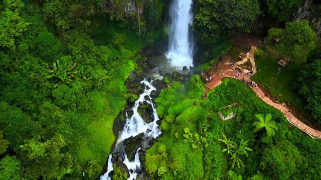 Best of Dolby Vision - 8K HDR Video ULTRA HD 120FPS смотреть онлайн