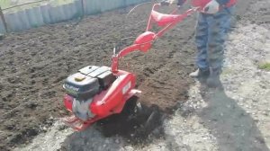 Как пахать огород фрезами мотоблоком