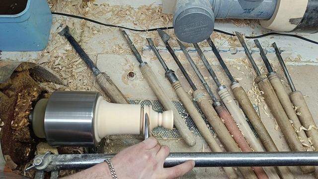 объясняю как точить яйцо с подставкой....... смотреть онлайн