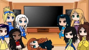 Disney Princesses React To Each Other//Elsa