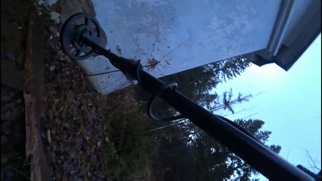 Нашли ЗОЛОТО.Часы.Окозалась Бижутерия.Металло Коп.Заброшенный Туберкулез.Тестировали DKMD9 в ЛЕСУ. смотреть онлайн