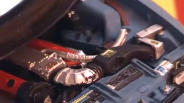 Chevy Chevrolet Camaro Z28 in scale 1:24 by Monogram Revell смотреть онлайн