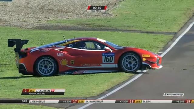 Ferrari Challenge Europe (Coppa Shell) 2017. Q1 Autodromo Internazionale Enzo e Dino Ferrari. Crash смотреть онлайн