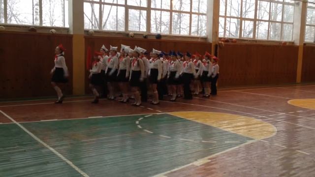 Гимназия Российская школа. 5а. смотреть онлайн