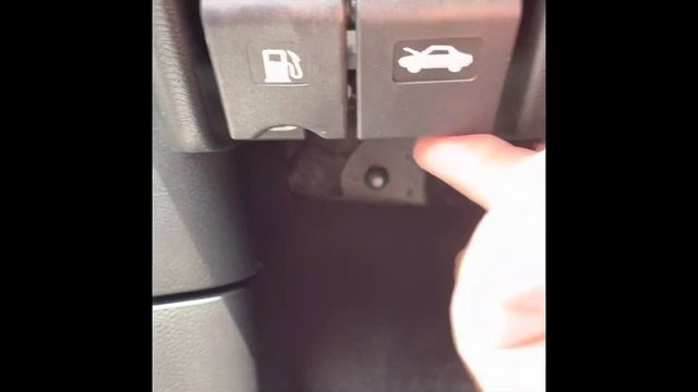 How To Pop The Hood of A Nissan Murano смотреть онлайн