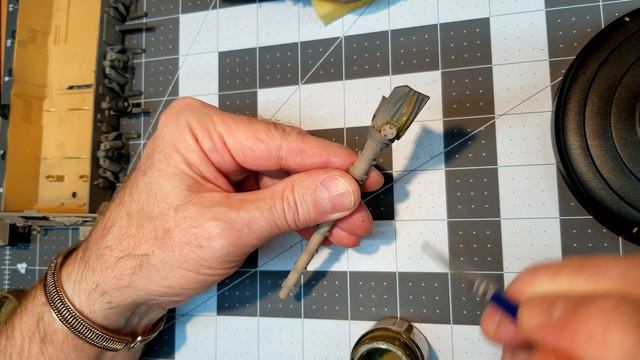 Merkava by Tamiya in 1/35 Scale, Paint and Decals смотреть онлайн