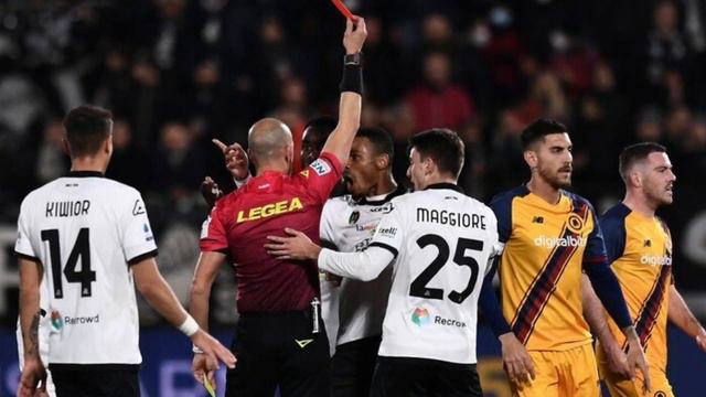 ВУХ ДАХШАТ ЎЙИН БЎЛДИ ЭЛДОР ШОМУРОДОВ ГОЛ УРИШИ МУИКИН ЕДИ.ДАВРОН ФАЙЗИЕВ РОМА ЭЛДОР ХАҚИДА ГАПИРДИ смотреть онлайн