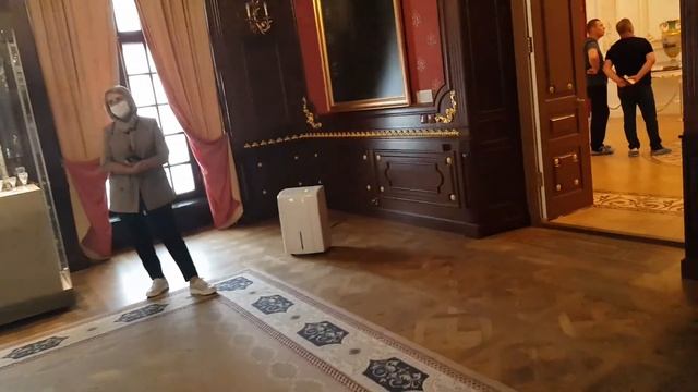 В добрый путь или видали эти замки! 6 серия.- Дворцово-парковый ансамбль "Несвижский замок" смотреть онлайн