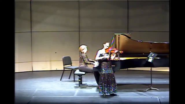 Geneva Lewis -- Menuhin Competition 2014 -- Junior 1st Round смотреть онлайн