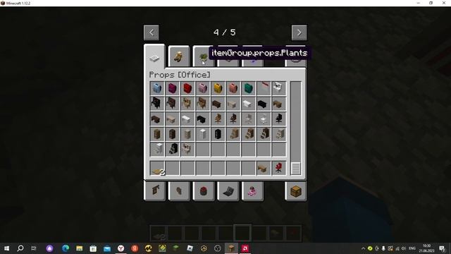 я сделал ремонт в доме соседа в майнкрафт