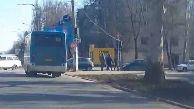 Плохой-плохой водитель смотреть онлайн