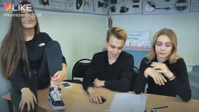 А вы как хотите ходить в школу пишите в ком смотреть онлайн