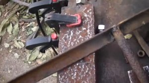 Эксцентриковый зажим и подручник на токарный своими руками