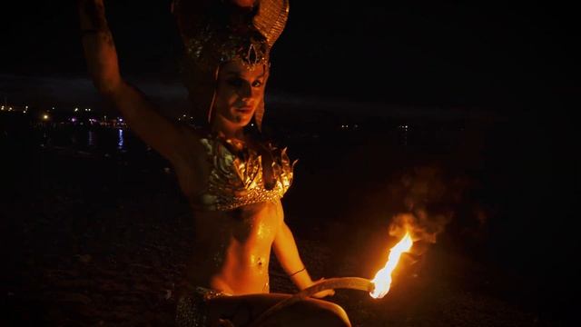 Dance sword with Izabella смотреть онлайн