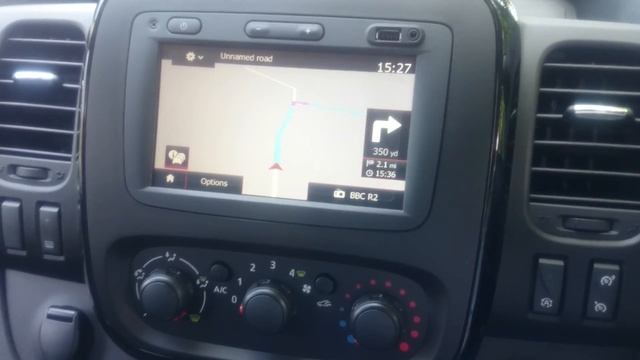 Vauxhall Vivaro Sat Nav - Navi 50 смотреть онлайн