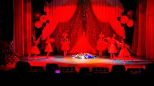 Спектакль Волшебник изумрудного города