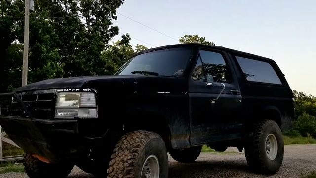 1988 Ford Bronco 5.0 open headers exhaust смотреть онлайн