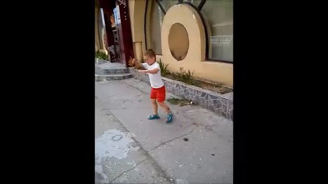 Танцуй, Россия танцуй, Леха смотреть онлайн