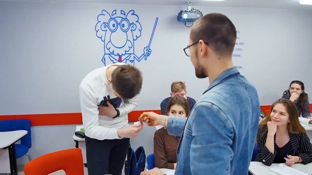 "iQ-центра" - лидер среди курсов ЕГЭ и ОГЭ по всей РФ. смотреть онлайн