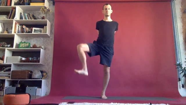 Занятие 2 - Йогатерапия "Здоровая спина" / Александер Ларин / смотреть онлайн