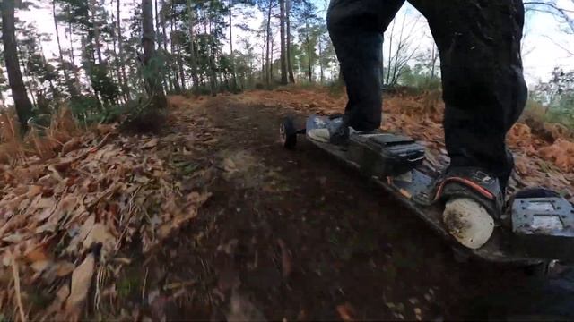TRAMPA Boards *NEW* 9 Inch Mud pluggers - First Impressions смотреть онлайн