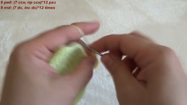 Вяжем крючком чепчик для Лили (Lili Baby) смотреть онлайн