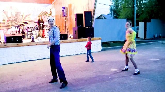 Ой Лена Леночка *** Твой муж не стеночка смотреть онлайн