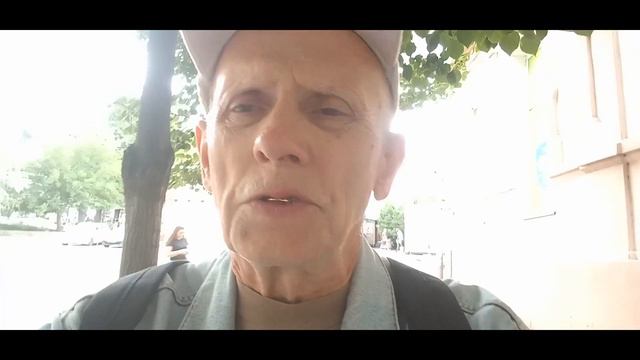 Последний день лета. За гуманитаркой. Цой жив!. смотреть онлайн