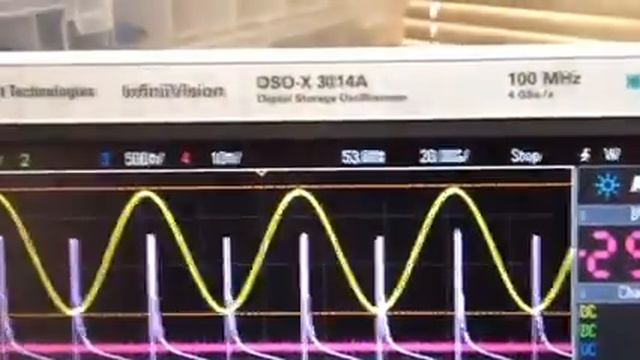 Agilent Infiniivision 3014A Oscilloscope смотреть онлайн