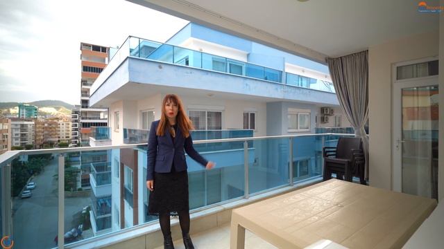 Недвижимость в Турции. Трехкомнатная квартира всего в 150м от Средиземного моря. RestProperty 9005 смотреть онлайн