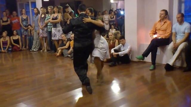 Natalia Ochoa y Javier Diaz 19-07-2014 1/4 смотреть онлайн