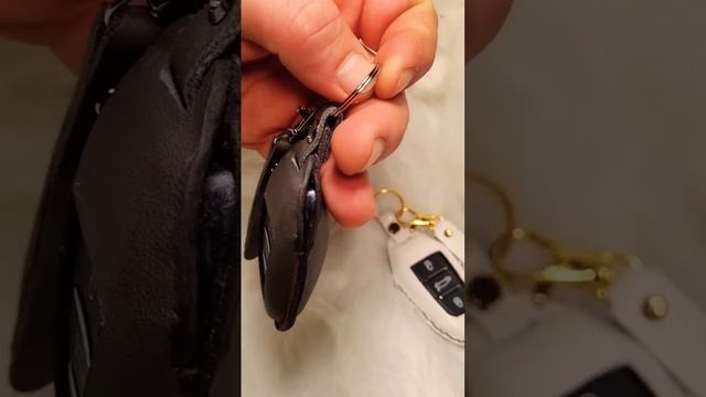 Чехлы для ключей #ideas #сделайсам #домашниймастер #аутотренинг #машина #лайфхаки #youtubeshorts смотреть онлайн