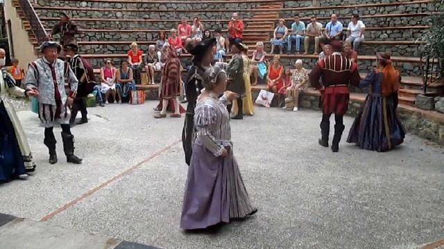 Pavane et Gaillarde Ferrareze смотреть онлайн