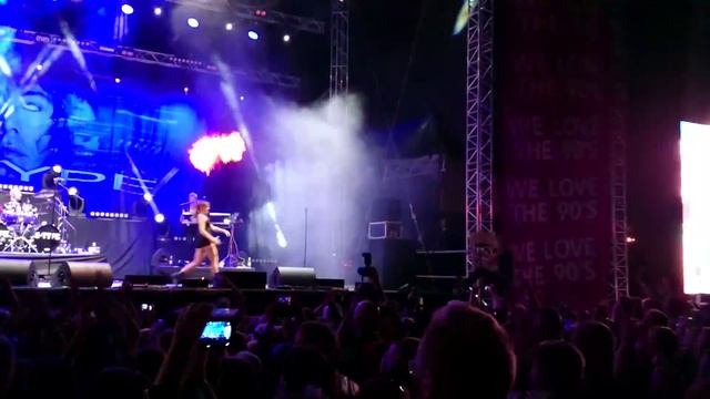 E-Type - Here I Go Again LIVE @ We Love The 90's Helsinki 2015 смотреть онлайн