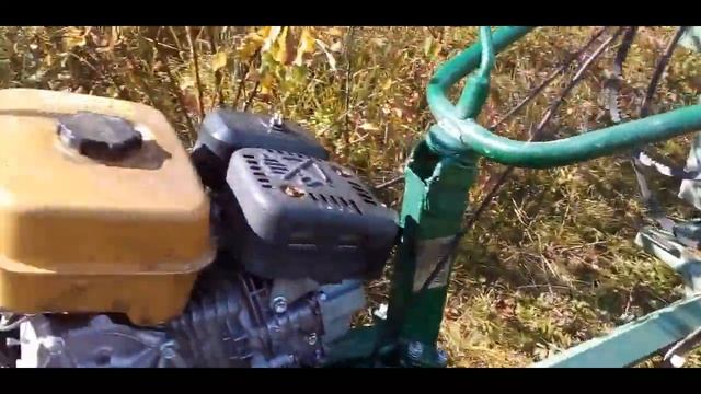 НА МОТОБЛОКЕ ПО ЯГОДЫ! смотреть онлайн