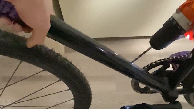 самодельное крепления для флягодержателя на велосипед, новая сумка смотреть онлайн