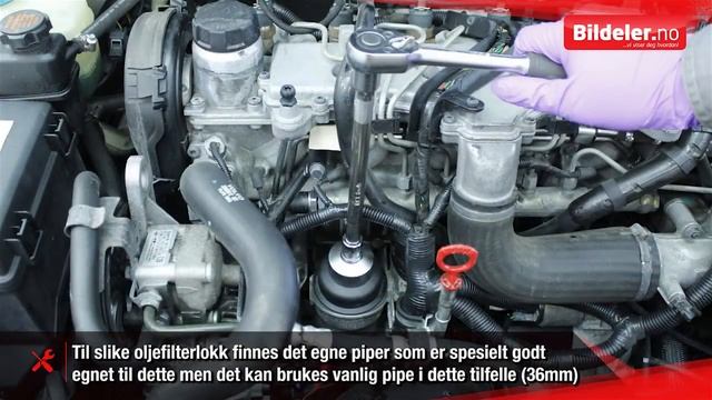 Volvo S60/V70: Hvordan bytte motorolje og oljefilter - 2000 til 2007 mod. (D5 diesel) смотреть онлайн