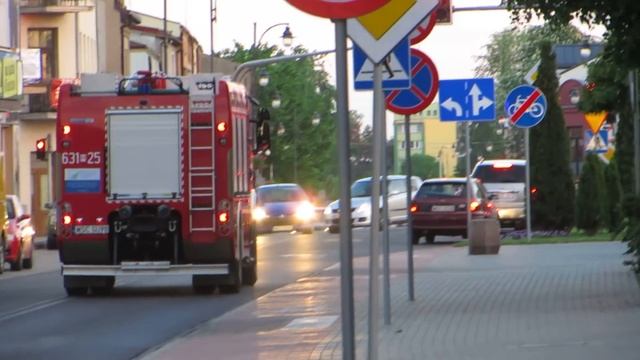 Straż Pożarna: Wyjazd alarmowy 631[M]21 - GBA 2,5/36 i 631[M]25 - GCBA 5/32 z JRG PSP Sochaczew! смотреть онлайн