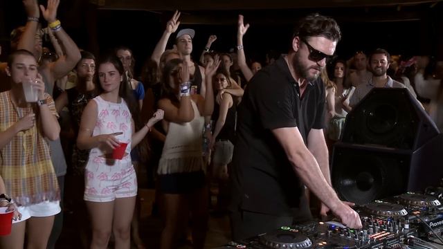 Solomun Boiler Room DJ Set смотреть онлайн