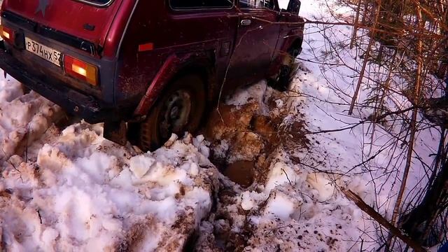 На одной Ниве в лес ! Весна. смотреть онлайн