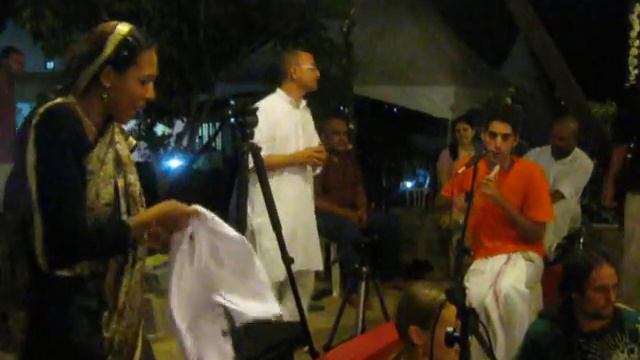 10-31-2010 305.AVI смотреть онлайн