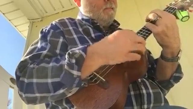 Ukelele Beatles I Me Mine смотреть онлайн
