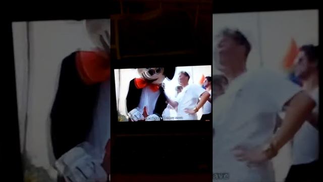 Reacting to Bart baker's its everyday bro parody Jake Paul feat team 10 смотреть онлайн