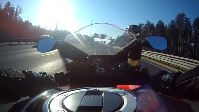 SUZUKI GSX-R 600 K9 - Легкий осенний прохват 4K смотреть онлайн