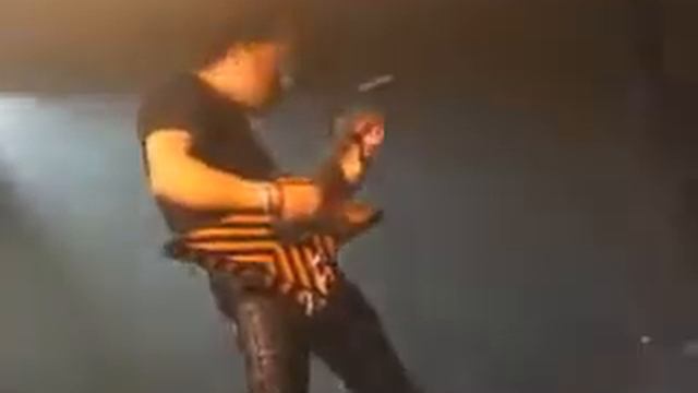 stryper solo guitar oz fox (martinez!!!).mpeg смотреть онлайн