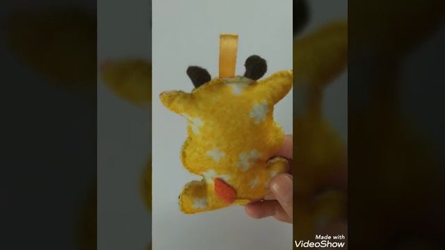 Жёлтый жираф из фетра смотреть онлайн