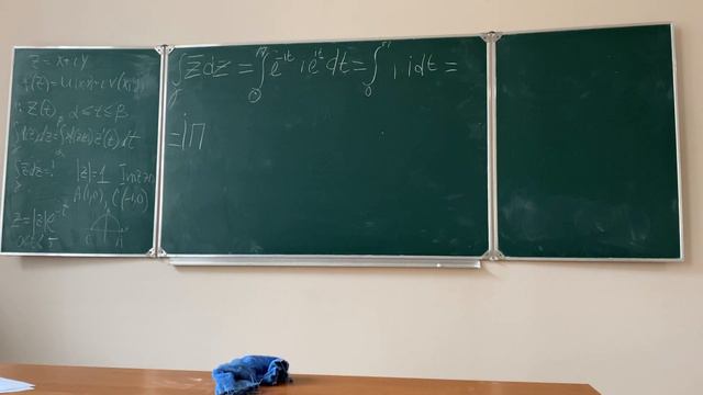 Математика. Комплексные числа. 01.10.21 (2/2) смотреть онлайн